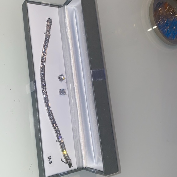 🔥Fine silver plated tennis bracelet set.🔥 - Picture 5 of 8